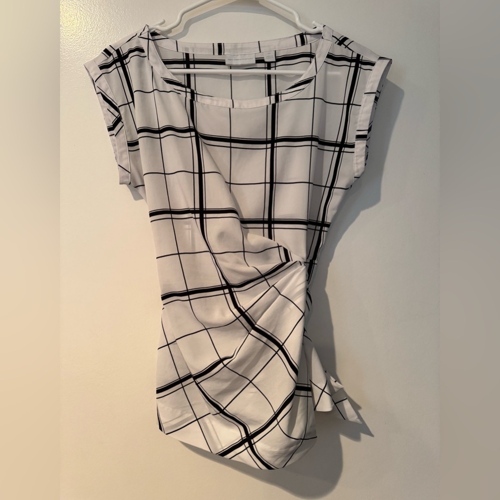 New York & Company Black and White Blouse